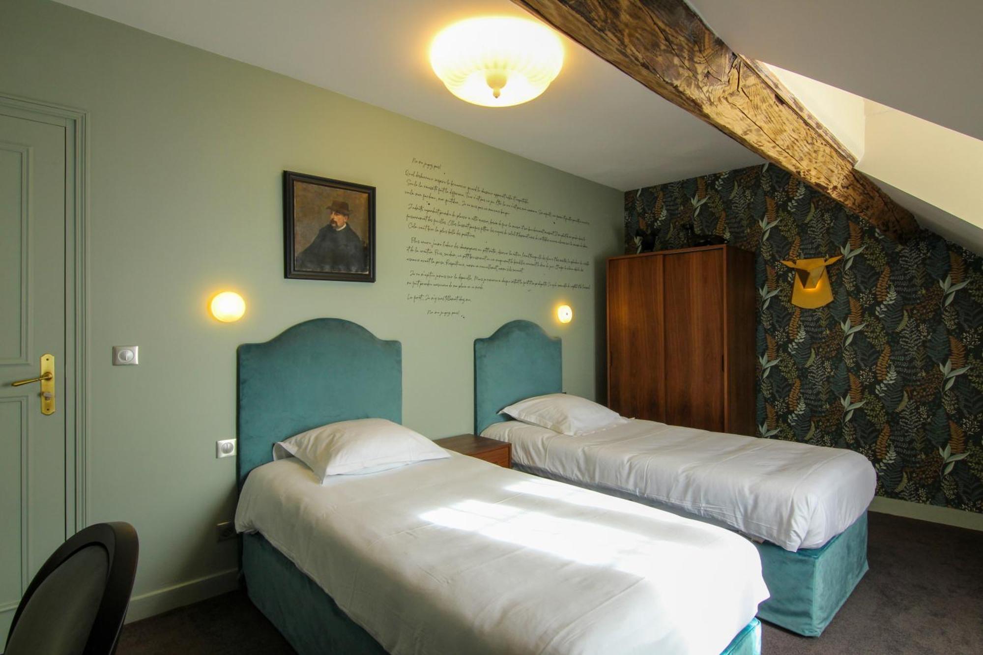 Hostellerie du Bois-Guibert Bonneval  Zimmer foto